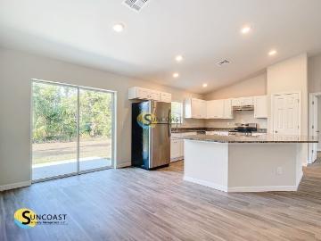 3|2 Near Dining, Parks And Downtown!