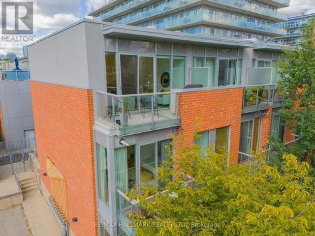 3 34 Boston Avenue, Toronto, ON, M4M 2T9 townhouse for sale | Listing ID E13789 | Royal LePage