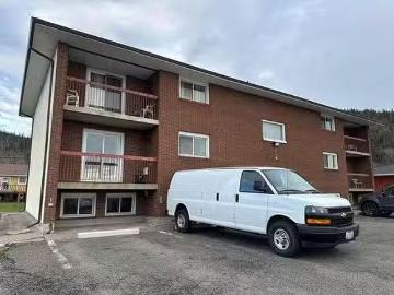 Thunder Bay, Ontario - Patio, Balcony