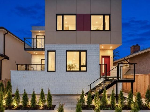 3 3391 Price Street, Vancouver, BC, V5R 5P8 duplex for sale | Listing ID R3179 | Royal LePage