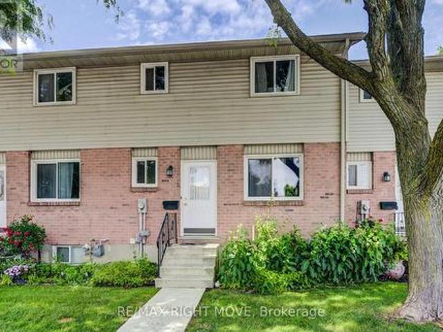 3 486 Springbank Avenue N, Woodstock, ON, N4T 1K8 townhouse for sale | Listing ID X13628 | Royal LePage