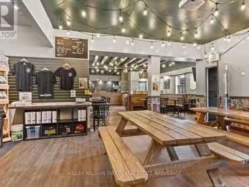 3 422 Lake Road, Clarington Bowmanville, ON, L1A 4P8 com.