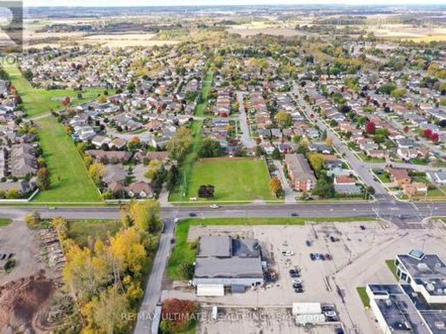 3 4257 Montrose Road, Niagara Falls, ON, L2H 1K1 townhouse for sale | Listing ID X12224 | Royal LePage