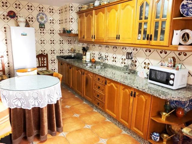 3 / 4 Dormitorios dobles | Cuarto de baño familiar con ducha. 200m² Cómpeta