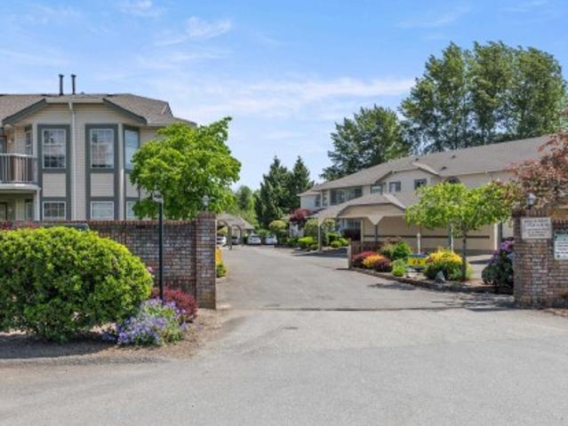 3 5760 Street, Surrey, BC, V3S 7K3 townhouse for sale | Listing ID R3166 | Royal LePage