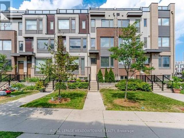 3 50 Thomas Mulholland Drive, Toronto, ON, M3K 0B5 house for sale | Listing ID W13676 | Royal LePage