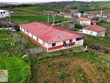 Ferizli, Sakarya, Marmara Bölgesi - Depo