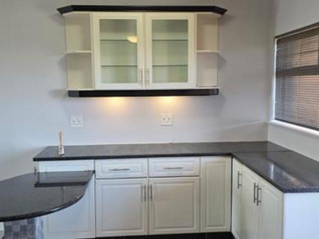 3.5 Bedroom Apartment in Morningside