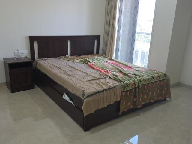 3.5 BHK Apartment in Thane West for rent Thane. The reference number is 19948399