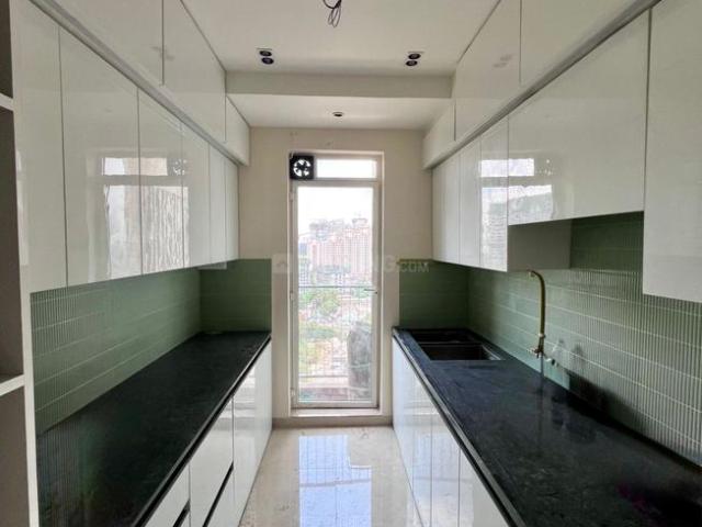3.5 BHK Apartment in Thane West for rent Thane. The reference number is 20752381