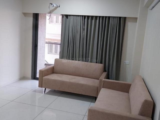 3.5 BHK Apartment in University Area for rent Ahmedabad. The reference number is 19356371