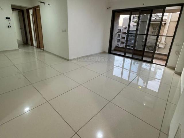 3.5 BHK Apartment in University Area for rent Ahmedabad. The reference number is 19742554