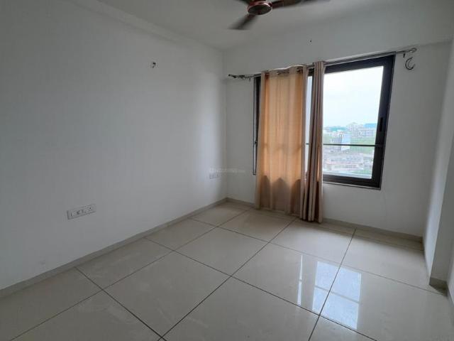 3.5 BHK Apartment in University Area for rent Ahmedabad. The reference number is 20939627