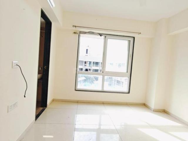 3.5 BHK Apartment in University Area for rent Ahmedabad. The reference number is 21095455