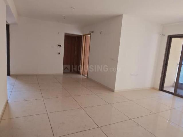 3.5 BHK Apartment in University Area for resale Ahmedabad. The reference number is 20153620
