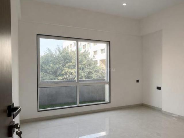 3.5 BHK Apartment in Viman Nagar for rent Pune. The reference number is 20460937