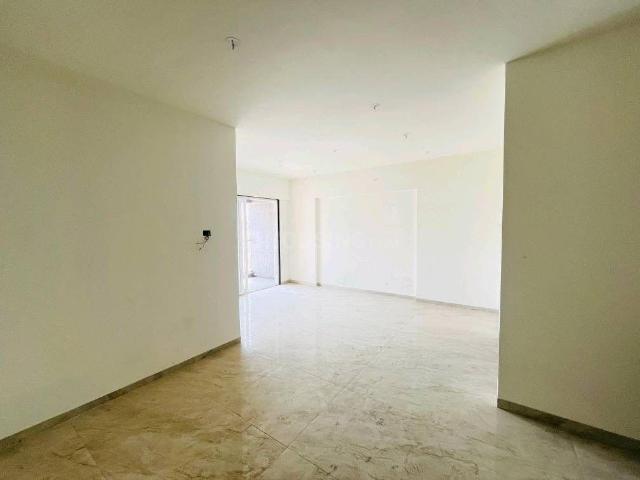 3.5 BHK Apartment in Viman Nagar for rent Pune. The reference number is 20989211