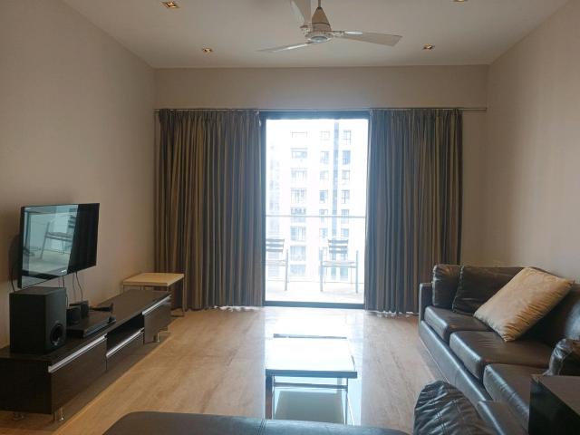 3.5 BHK Apartment in Viman Nagar for resale Pune. The reference number is 18939321