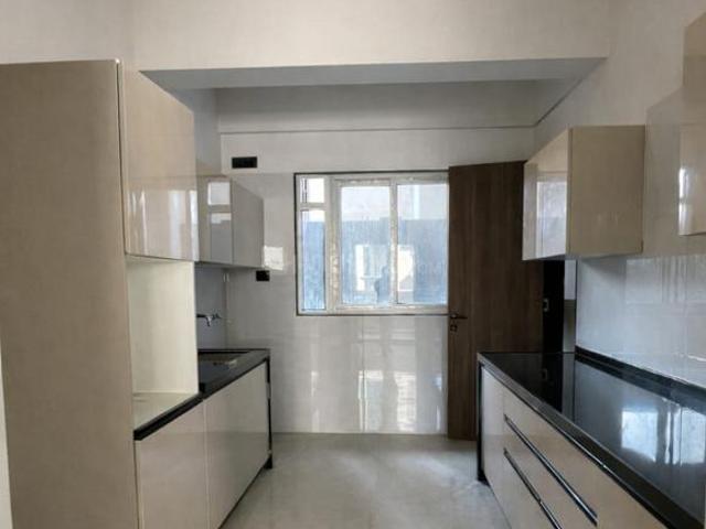 3.5 BHK Apartment in Viman Nagar for resale Pune. The reference number is 20532278