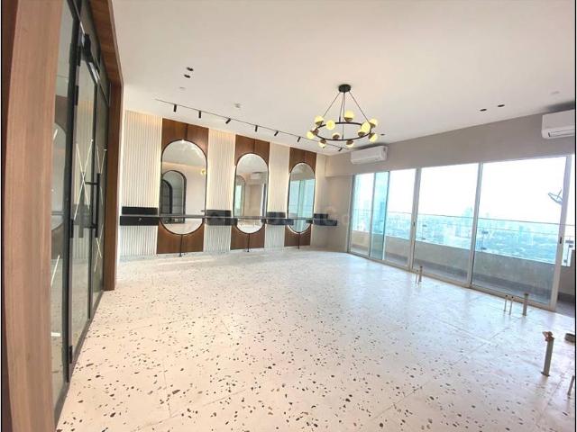 3.5 BHK Apartment in Worli for rent Mumbai. The reference number is 21126312