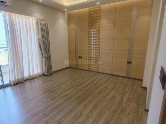 3.5 BHK Apartment in Yeida for resale Greater Noida. The reference number is 20933148
