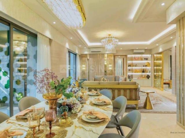 3.5 BHK Apartment in Agripada for resale Mumbai. The reference number is 19390624