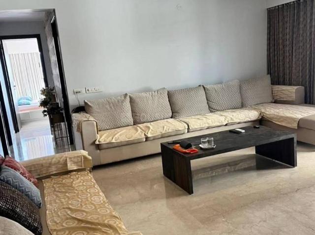 3.5 BHK Apartment in Andheri West for rent Mumbai. The reference number is 16098378