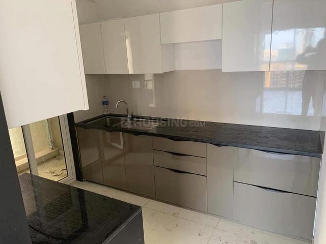 3.5 BHK Apartment in Andheri West for rent Mumbai. The reference number is 19056867