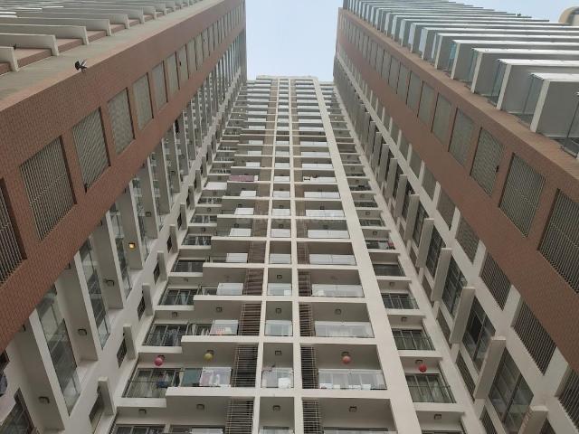 3.5 BHK Apartment in Andheri West for rent Mumbai. The reference number is 19869333