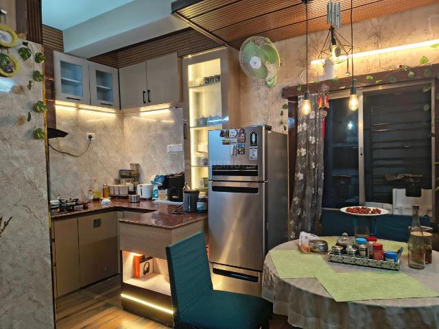 3.5 BHK Apartment in Bansdroni for resale Kolkata. The reference number is 20974633