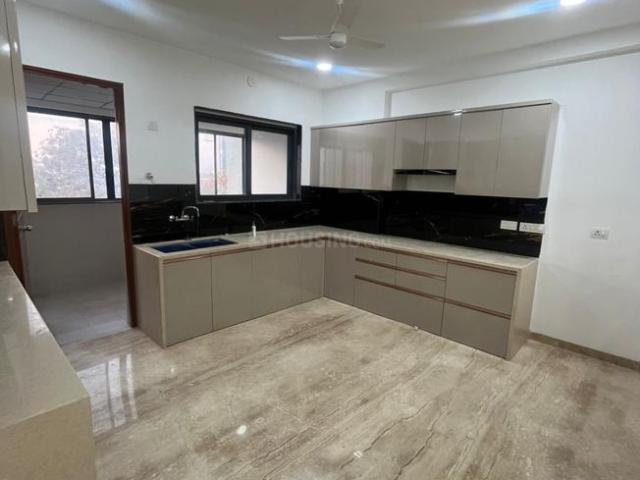 3.5 BHK Apartment in Bavdhan for rent Pune. The reference number is 19930432