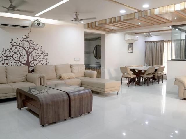 3.5 BHK Apartment in Bhayli for rent Vadodara. The reference number is 20781629