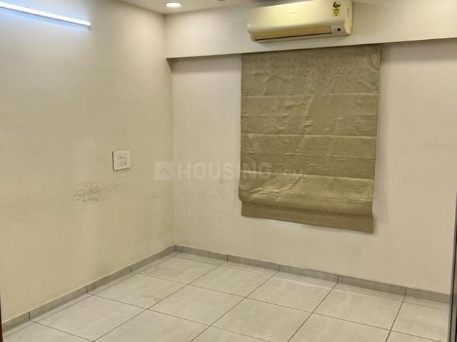 3.5 BHK Apartment in Bodakdev for rent Ahmedabad. The reference number is 19631246