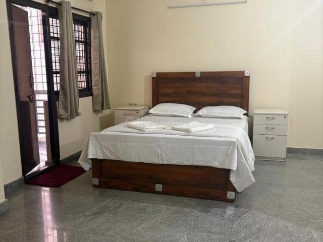 3.5 BHK Apartment in BTM Layout for rent Bengaluru. The reference number is 20856654