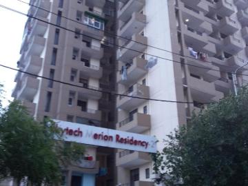 3.5 BHK Apartment in Crossings Republik for resale Ghaziabad. The reference number is 20542663