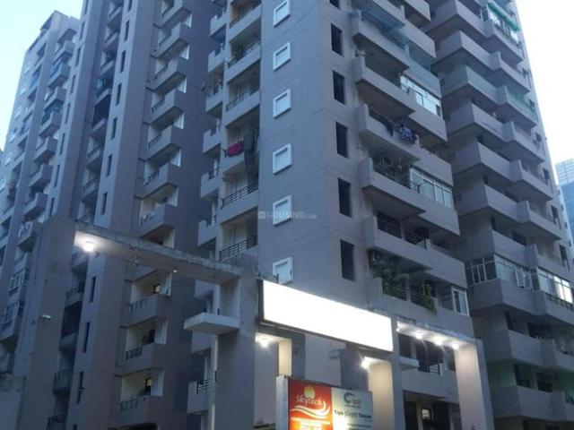 3.5 BHK Apartment in Crossings Republik for resale Ghaziabad. The reference number is 21158661