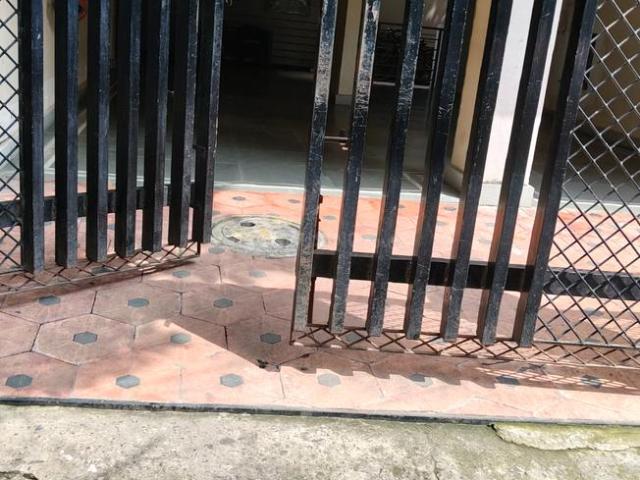 3.5 BHK Apartment in Gariahat for resale Kolkata. The reference number is 21105743