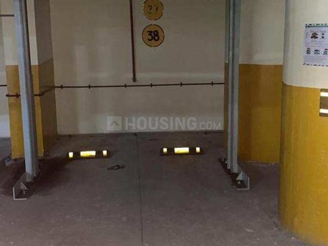3.5 BHK Apartment in Goregaon West for rent Mumbai. The reference number is 21117651