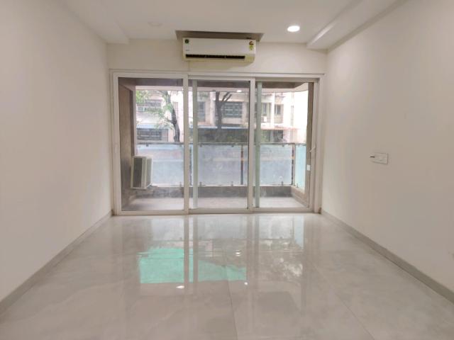 3.5 BHK Apartment in Goregaon East for resale Mumbai. The reference number is 20775131