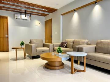 3.5 BHK Apartment in Gota for rent Ahmedabad. The reference number is 20550536
