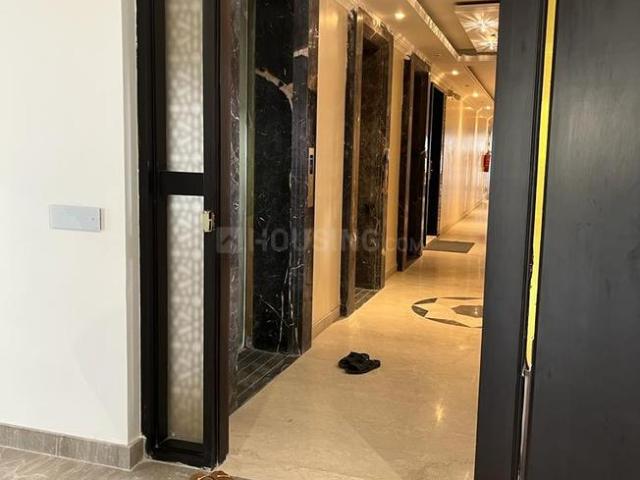 3.5 BHK Apartment in Hadapsar for rent Pune. The reference number is 21140051