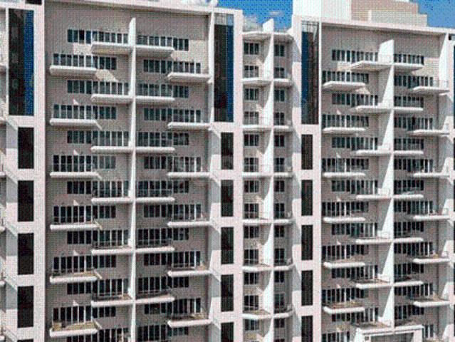 3.5 BHK Apartment in Hadapsar for resale Pune. The reference number is 21371608