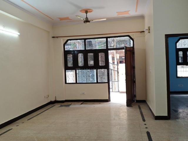 3.5 BHK Apartment in Indirapuram for rent Ghaziabad. The reference number is 20462385