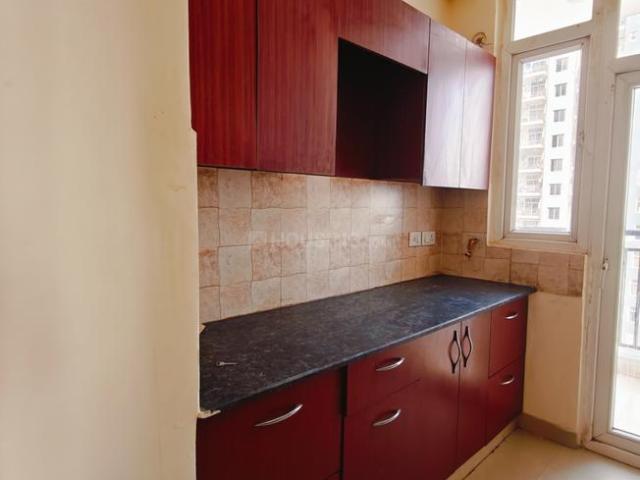 3.5 BHK Apartment in Indirapuram for rent Ghaziabad. The reference number is 21355230