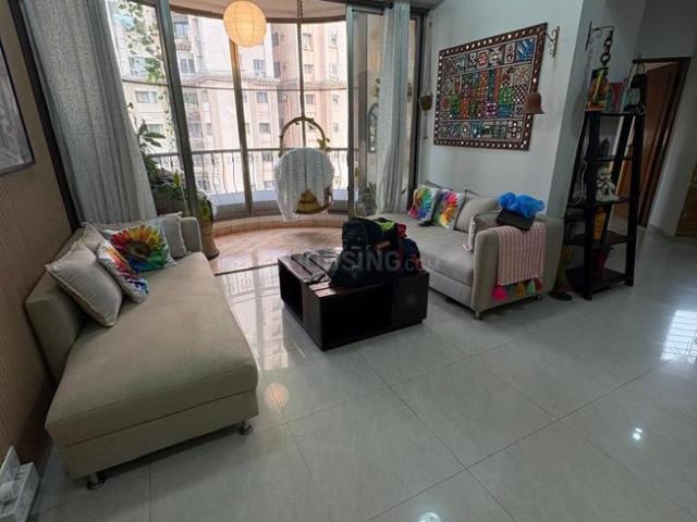 3.5 BHK Apartment in Kandivali East for rent Mumbai. The reference number is 19748487