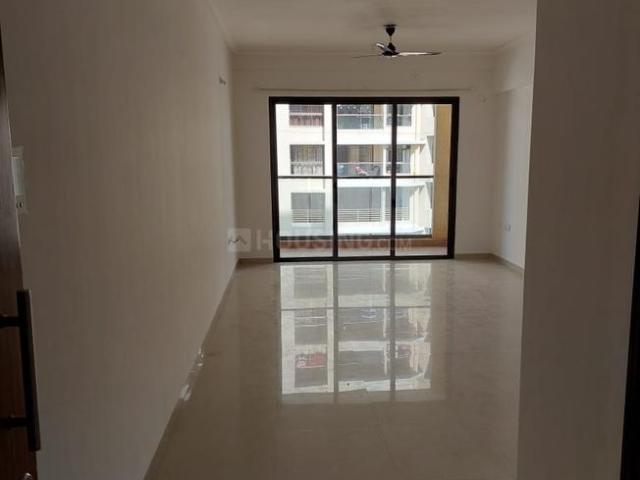 3.5 BHK Apartment in Kandivali East for rent Mumbai. The reference number is 19827893