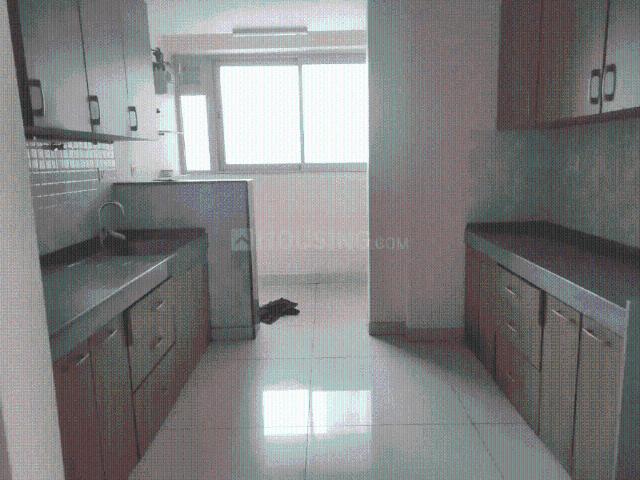 3.5 BHK Apartment in Kandivali East for rent Mumbai. The reference number is 21118264