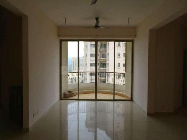 3.5 BHK Apartment in Kandivali East for resale Mumbai. The reference number is 19867560