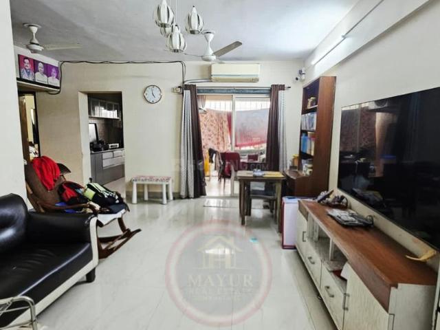 3.5 BHK Apartment in Kalyan West for rent Kalyan. The reference number is 20910141