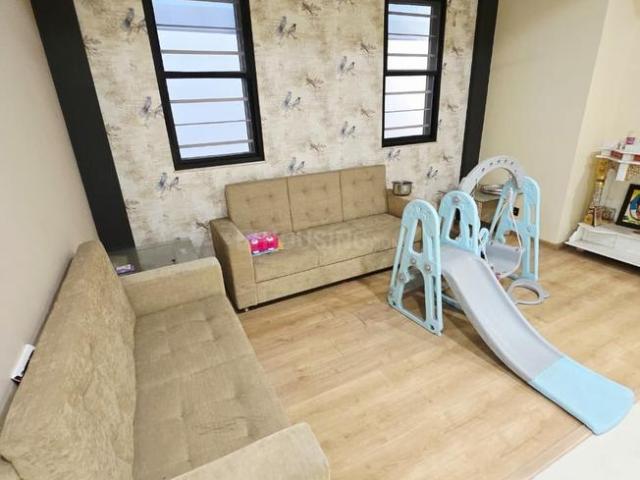 3.5 BHK Apartment in Kalyani Nagar for rent Pune. The reference number is 20878330